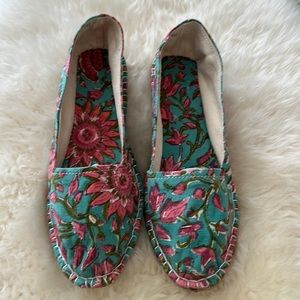 Made-in-Spain Espadrilles. Size 9.